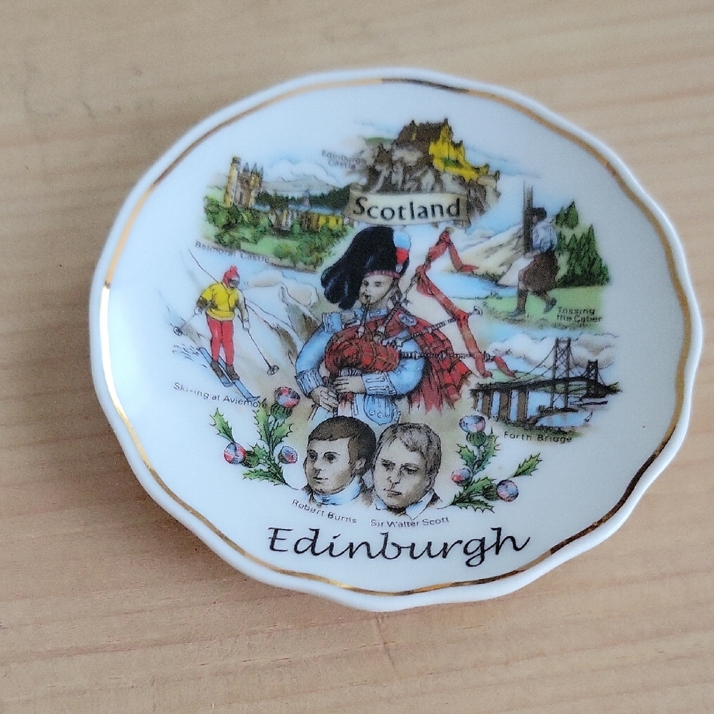 Edinburgh Small Souvenir Decorative Plate